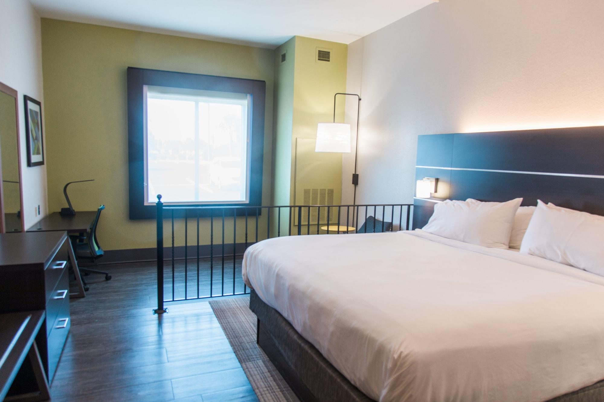 Holiday Inn Express Hotel & Suites Columbia-Fort Jackson By Ihg Exteriér fotografie