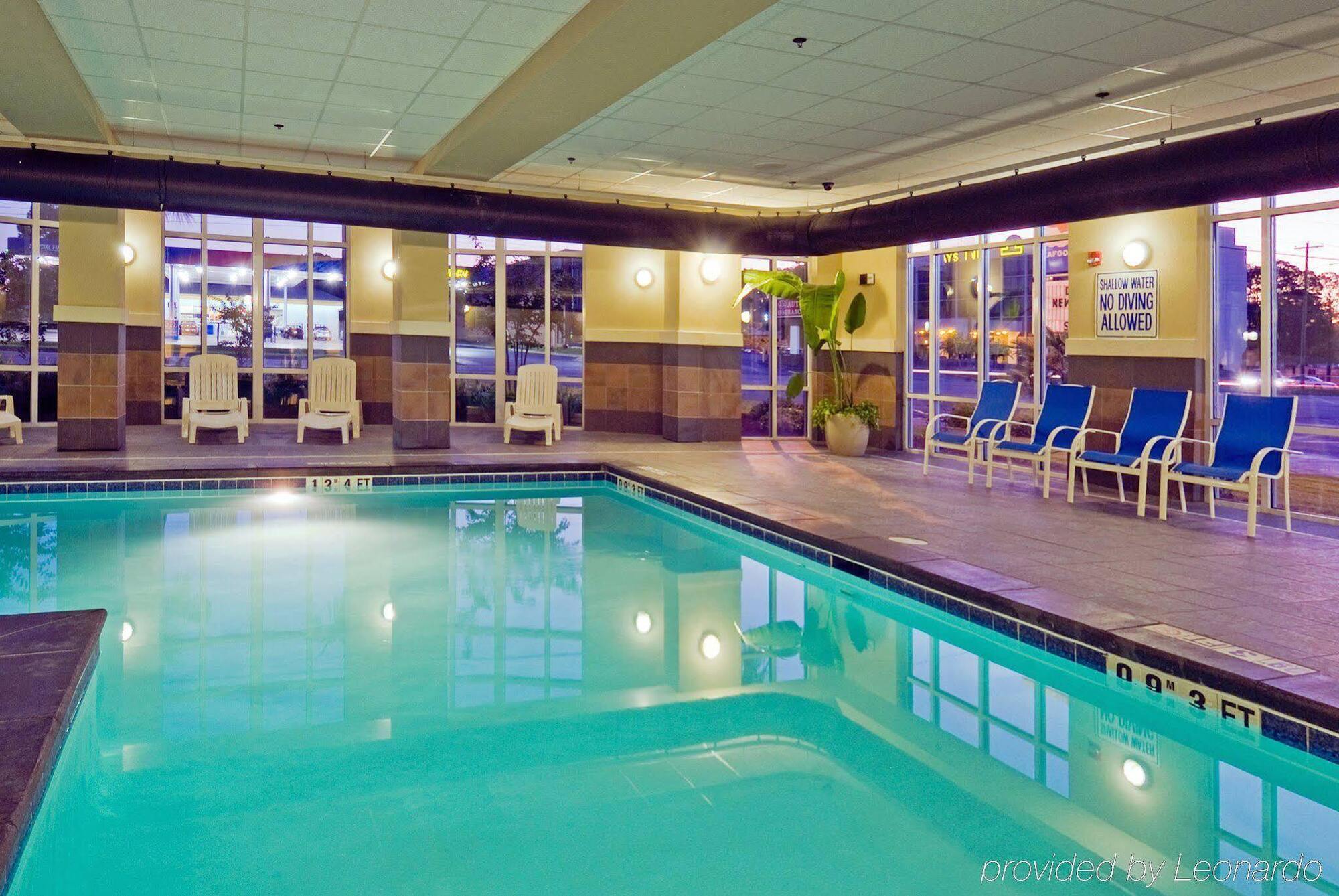 Holiday Inn Express Hotel & Suites Columbia-Fort Jackson By Ihg Exteriér fotografie