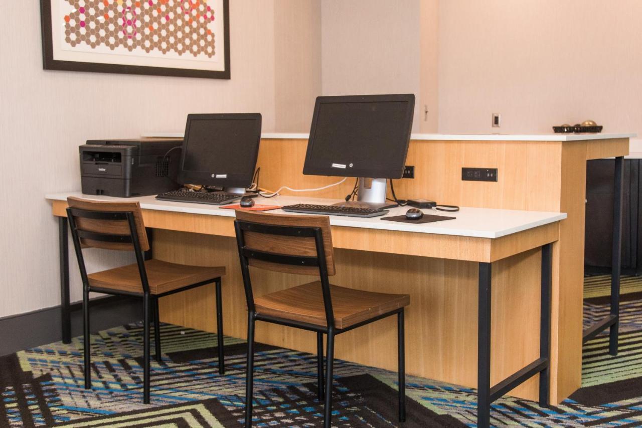 Holiday Inn Express Hotel & Suites Columbia-Fort Jackson By Ihg Exteriér fotografie